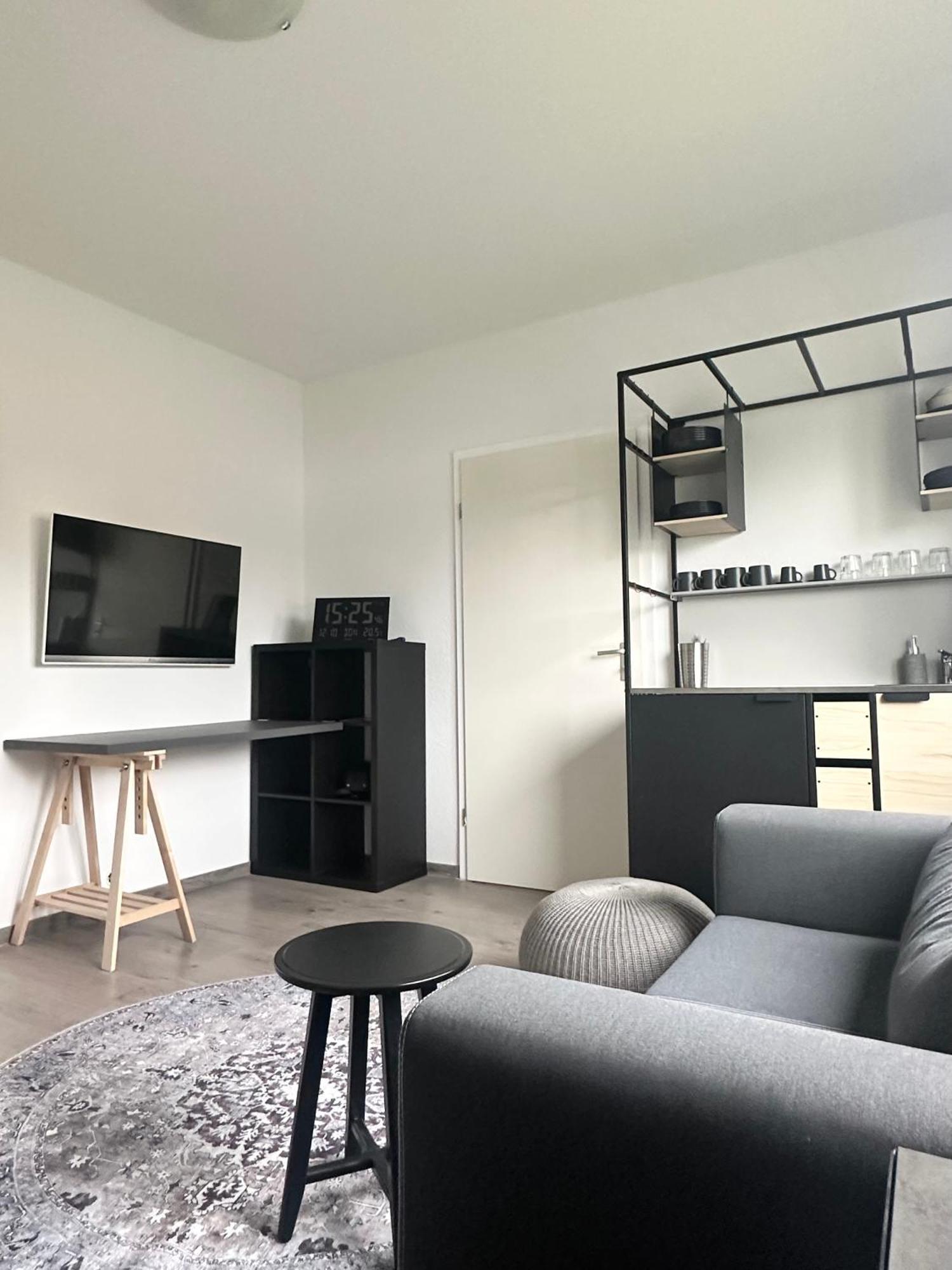 Messe - Near Trade Fair Grounds Apartment *